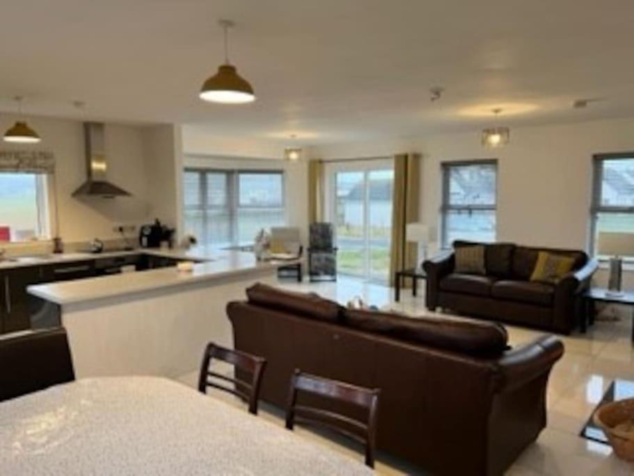 Beach House Donegal Town Екстер'єр фото